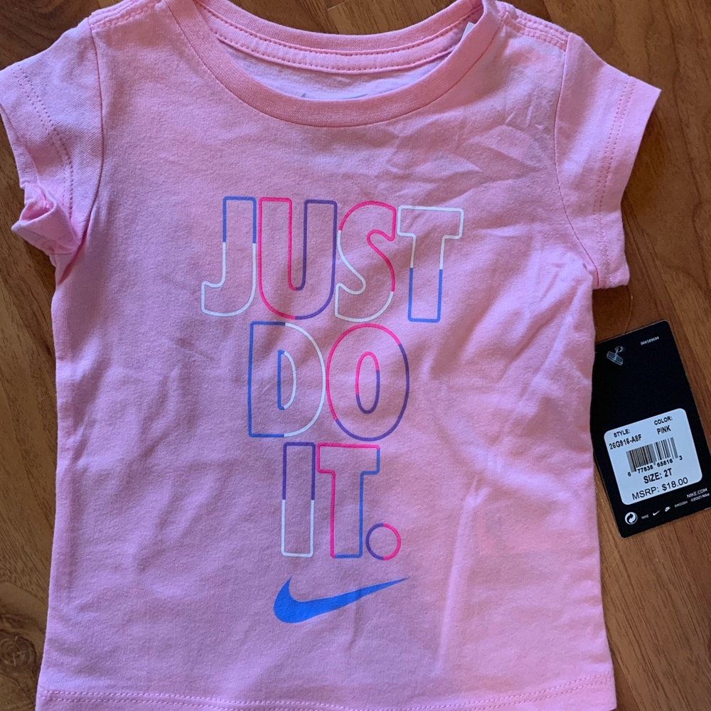 NWT Nike 2T girls pink shirt